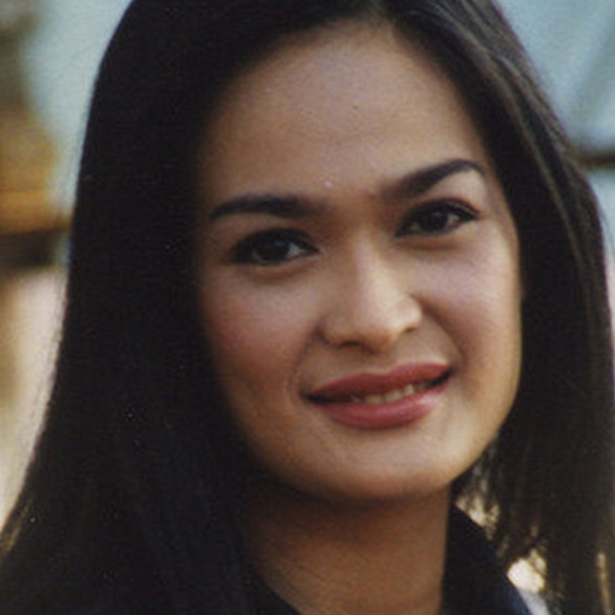 Dari muda udah memesona, 9 seleb senior berdarah Belanda yang bikin kagum