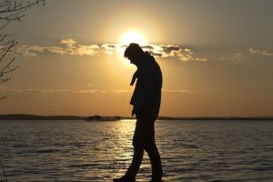 100 Kata-kata jangan sedih, ungkapkan perasaanmu di media sosial