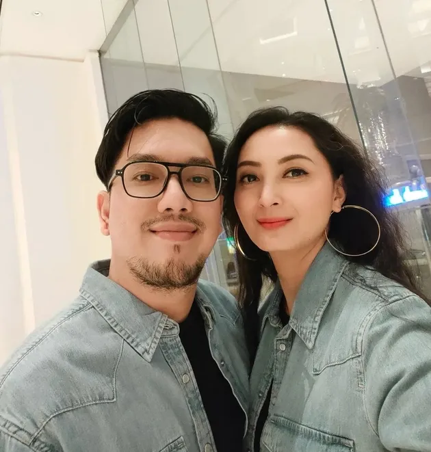 Sempat dinikahi siri oleh Arman Wosi, Della Puspita benarkan telah digugat cerai suaminya