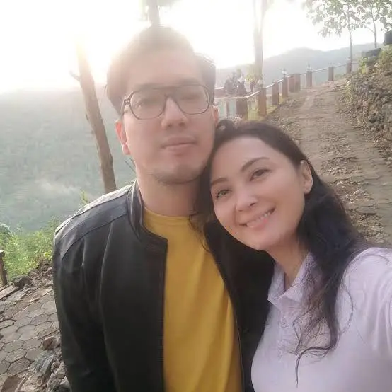 Sempat dinikahi siri oleh Arman Wosi, Della Puspita benarkan telah digugat cerai suaminya