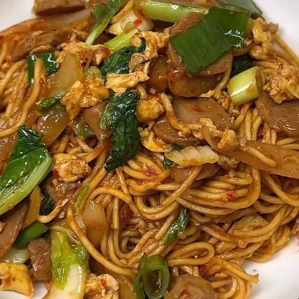 9 Resep mie nyemek pedas dengan cita rasa bold dan creamy, mantap dan super nagih di setiap suapan