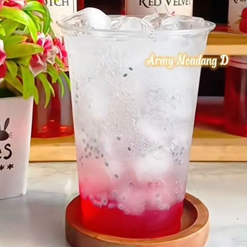9 Resep minuman red velvet dari yang creamy hingga bersoda sebagai pelepas dahaga yang manis dan unik
