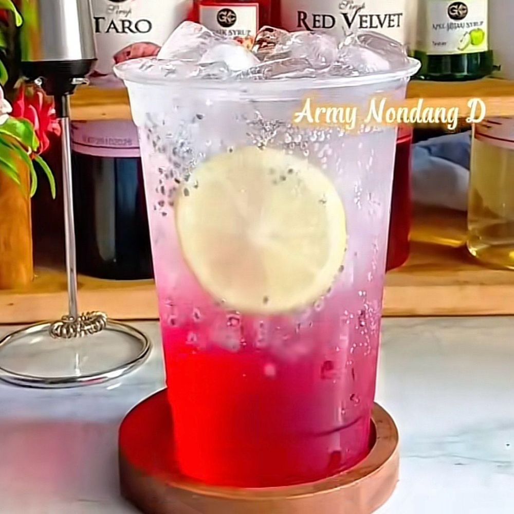 9 Resep minuman red velvet dari yang creamy hingga bersoda sebagai pelepas dahaga yang manis dan unik