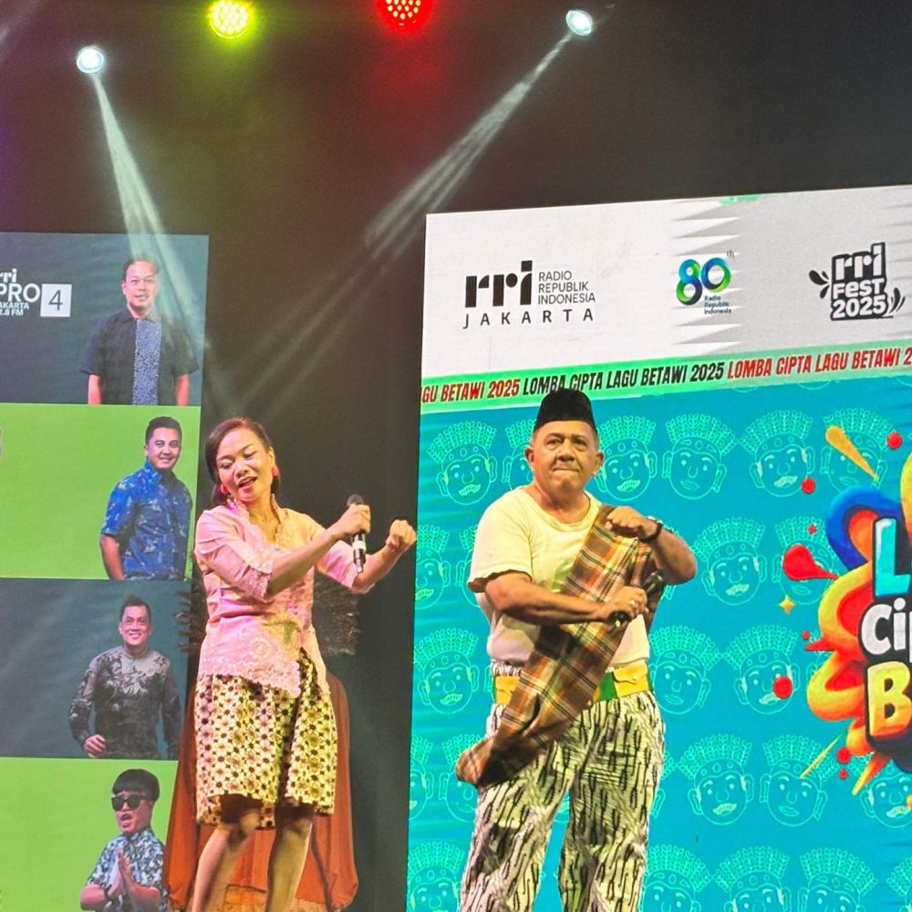 Dulu bintang lenong rumpi, Harry De Fretes kini banting stir jualan bubur ayam, 9 potret terbarunya