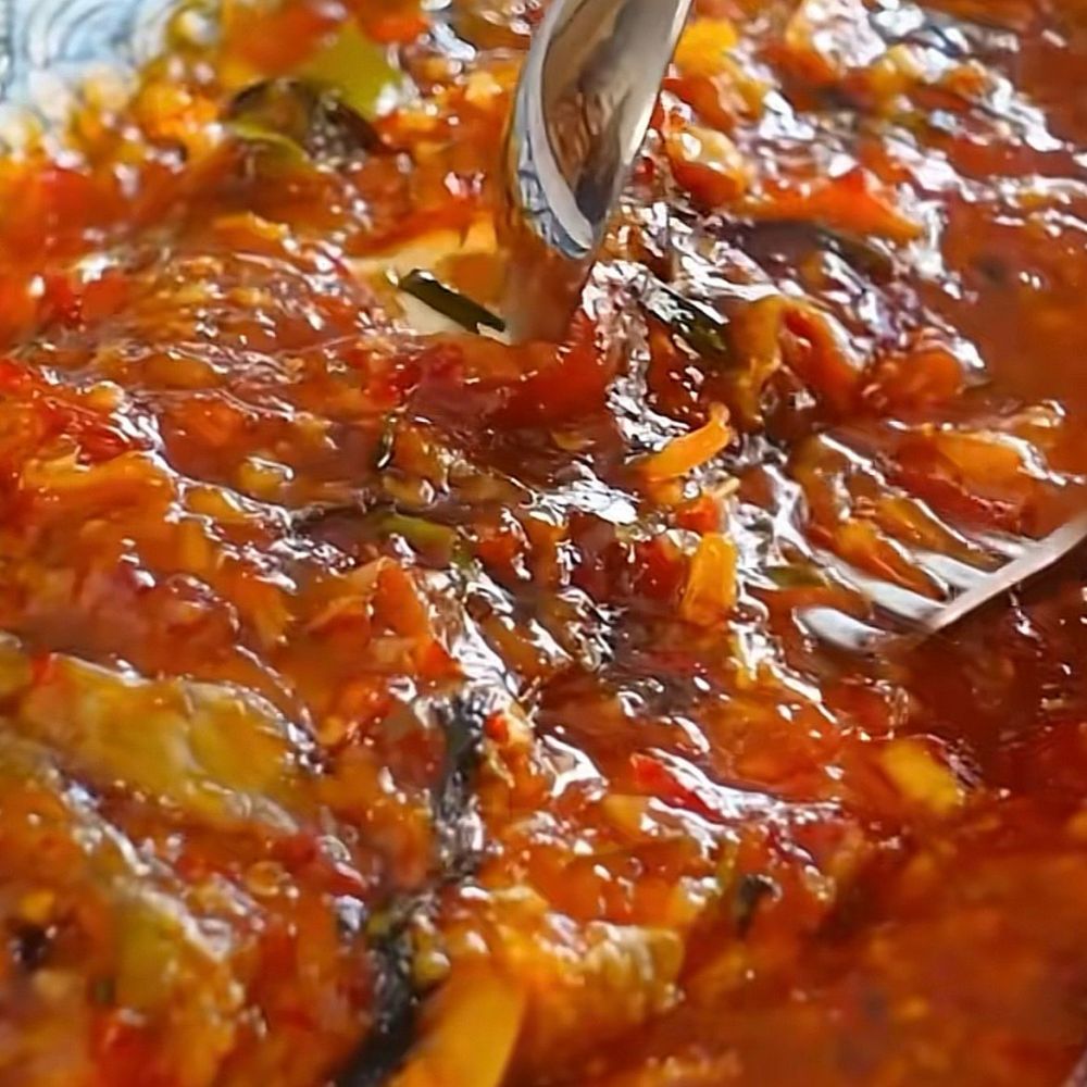 9 Resep olahan ikan gurame pedas dari rica-rica hingga saus bangkok, siap-siap habiskan nasi di rumah