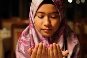 Niat puasa Rajab, bacaan lengkap, keutamaan, tata cara mengamalkan, serta jadwalnya