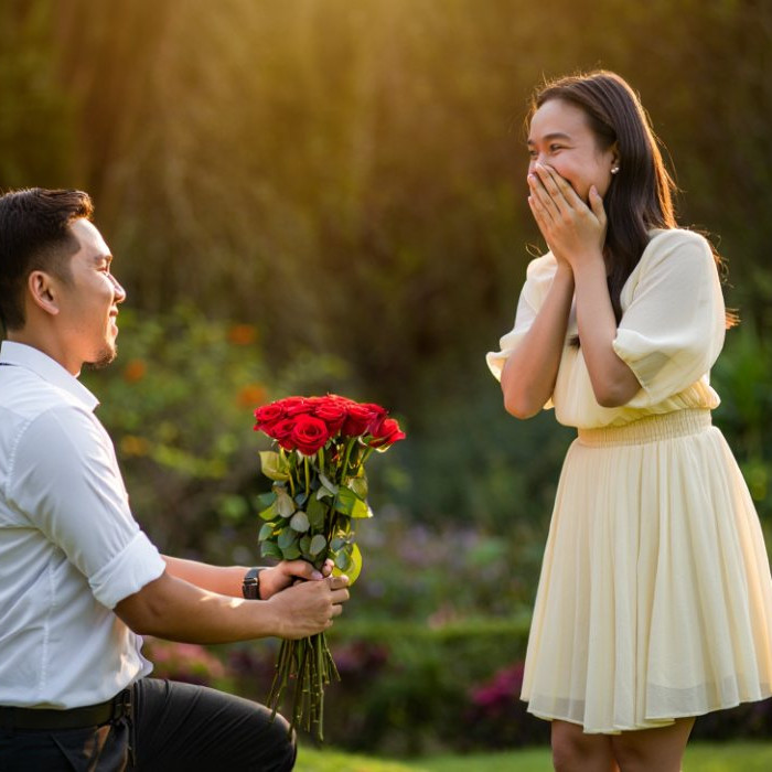 100 Kata-kata mengungkapkan perasaan ke gebetan dalam bahasa Inggris dan artinya, simpel tapi dalam