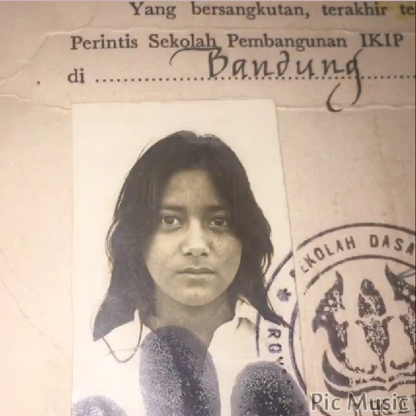 masa muda lydia kandou mirip kajol &copy; berbagai sumber