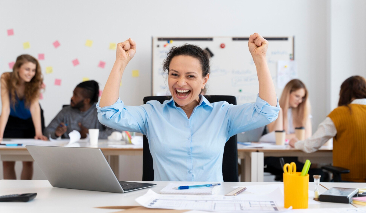 100 Kata-kata motivasi kerja keras dalam bahasa Inggris dan artinya, bikin semangat bangkit lagi