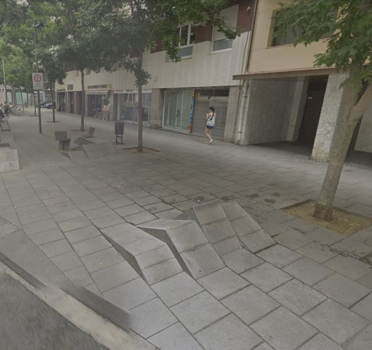 Dunia ini simulasi, 11 potret "glitch" ini persis film the matrix, bikin merinding dan bingung banget