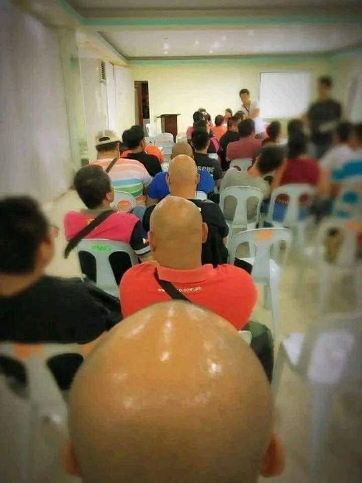 Dunia ini simulasi, 11 potret "glitch" ini persis film the matrix, bikin merinding dan bingung banget