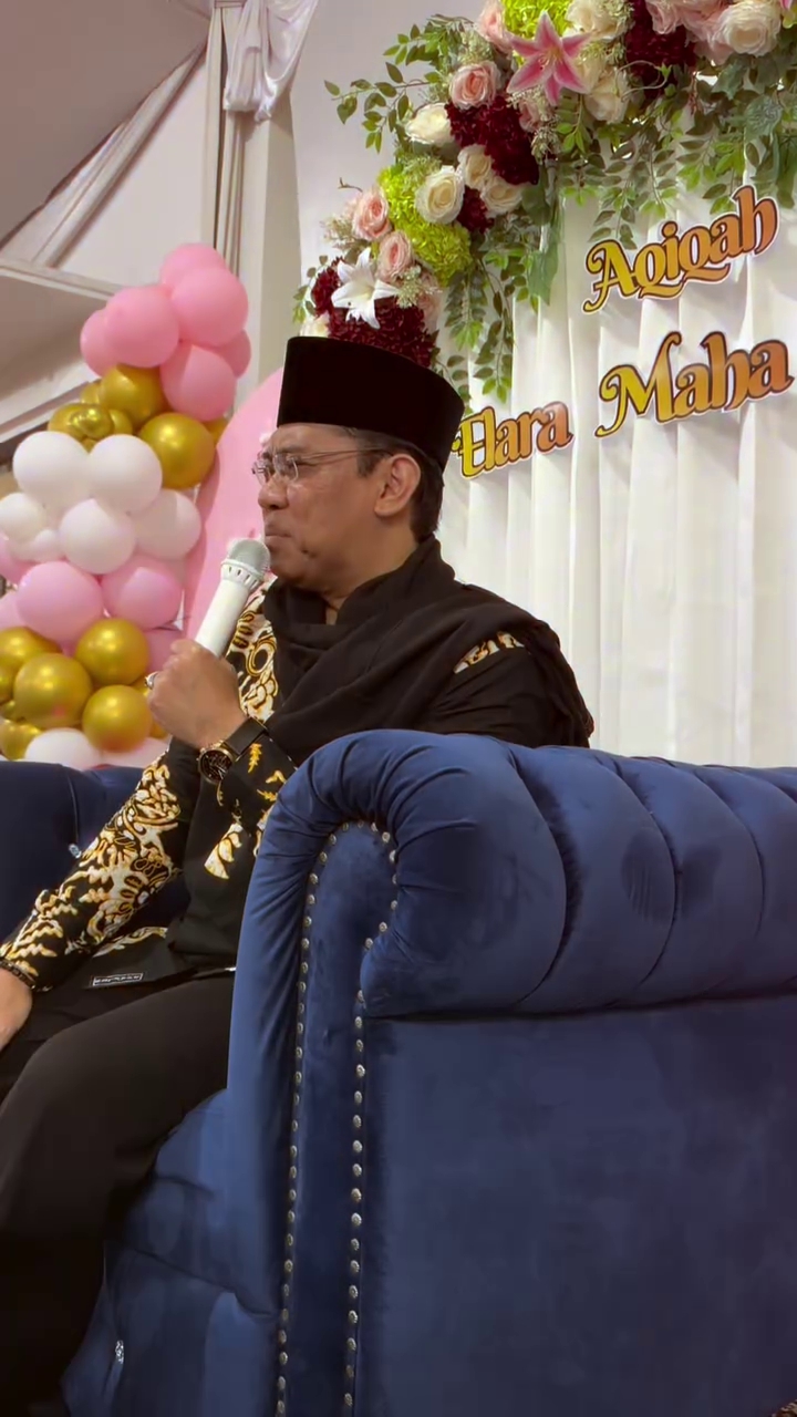 9 Momen akikah anak pertama Adiba Khanza dan Egy Maulana Vikri, digelar sederhana di rumah