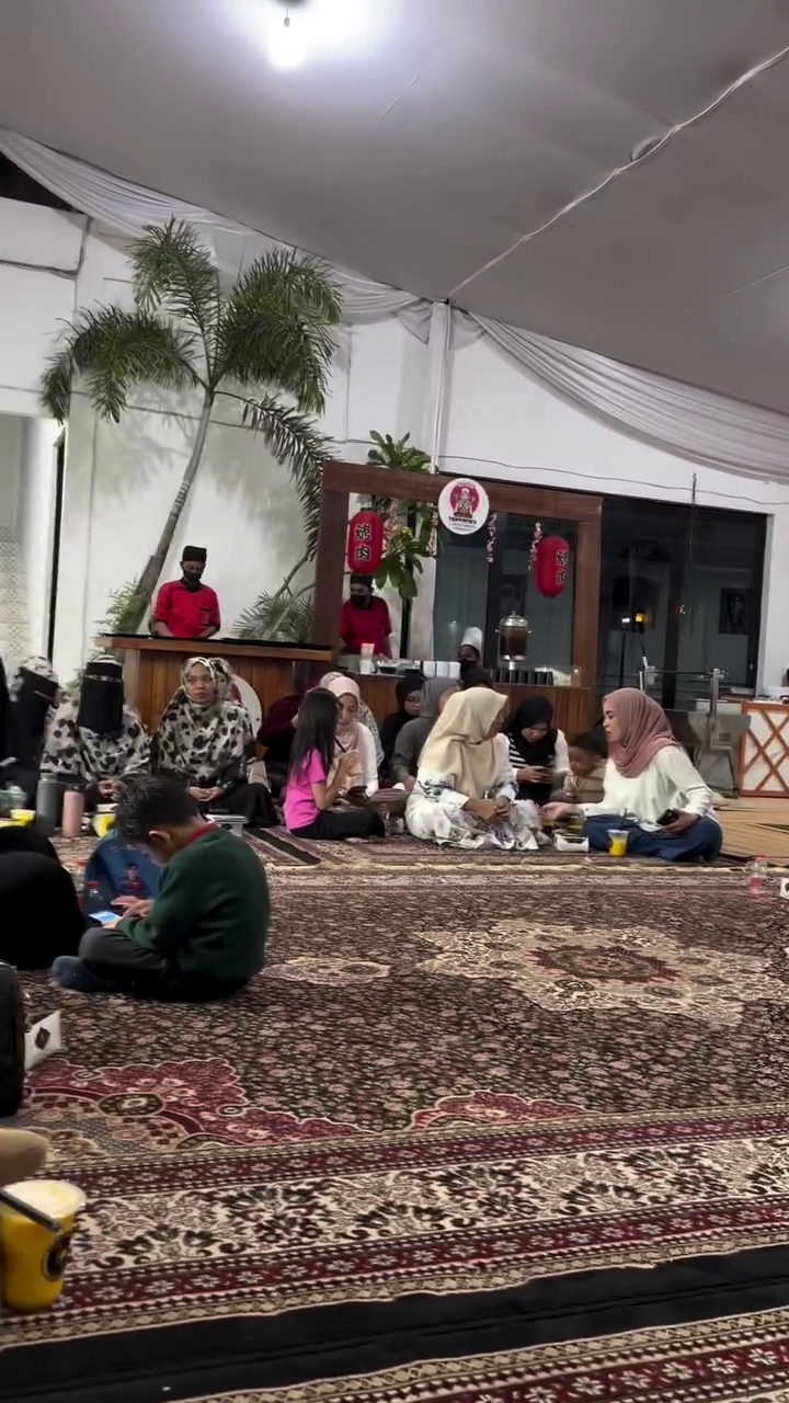 9 Momen akikah anak pertama Adiba Khanza dan Egy Maulana Vikri, digelar sederhana di rumah