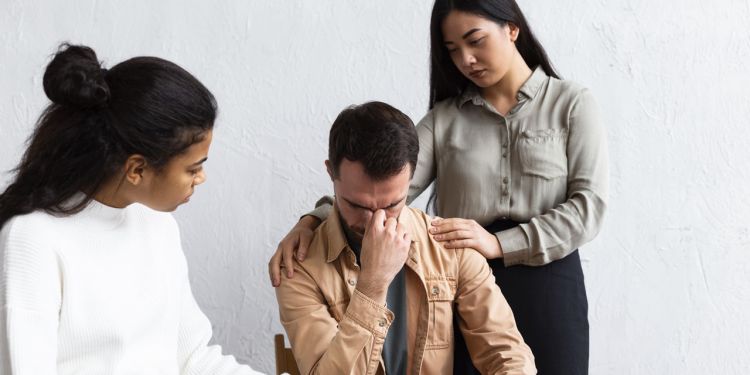 100 Kata-kata pura-pura bahagia, senyum di depan orang tapi hancur di dalam