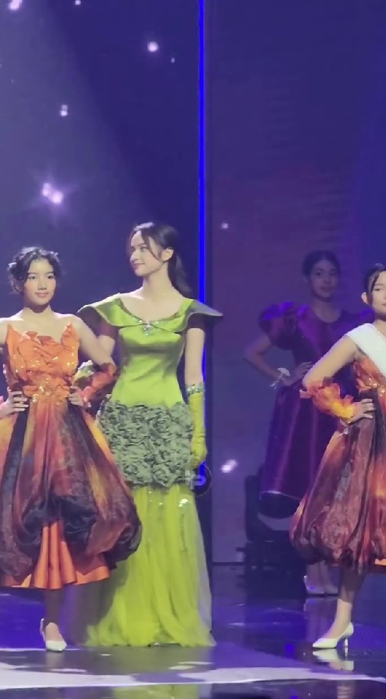 Ikuti jejak sang ibu jadi model, 9 potret Leticia anak Sheila Marcia raih juara 1 Gadis Sampul 2025