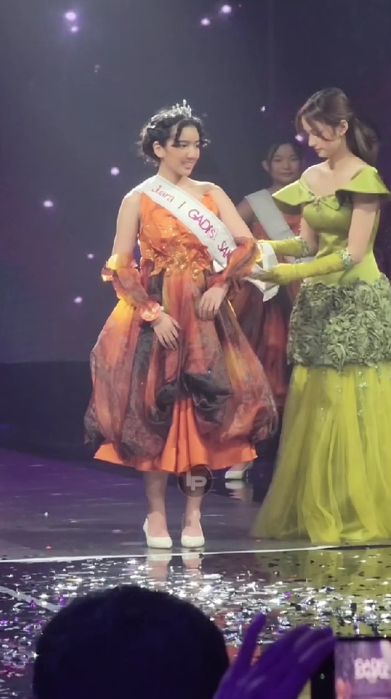 Ikuti jejak sang ibu jadi model, 9 potret Leticia anak Sheila Marcia raih juara 1 Gadis Sampul 2025