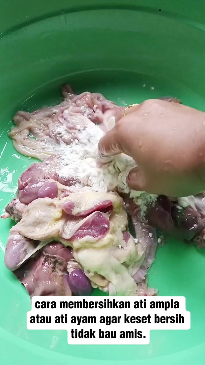 Bukan direndam cuka, ini cara ampuh bersihkan ati ampela ayam agar bebas amis dan lebih kesat