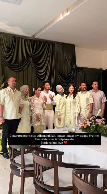 lamaran Rafi Akbar anak Annisa Trihapsari &copy; Instagram