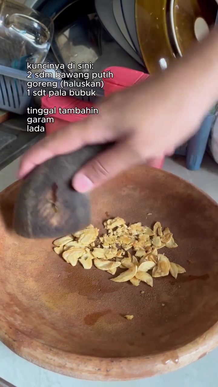 Sat-set cuma 5 menit, ini cara bikin kuah bakso gurih dan sedap cuma dengan 3 bumbu dapur