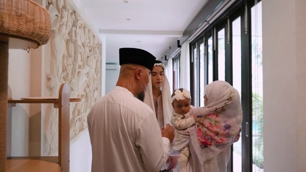 Acara tasyakuran 4 bulan kehamilan Alyssa Daguise &copy; 2025 brilio.net