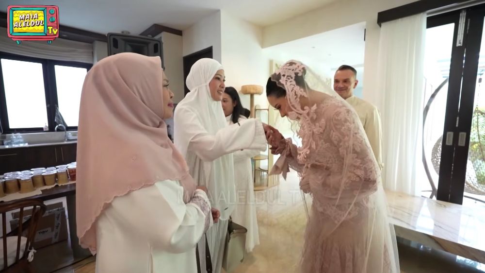 Acara tasyakuran 4 bulan kehamilan Alyssa Daguise &copy; 2025 brilio.net