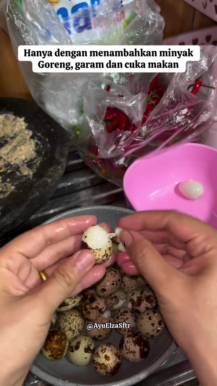 Sering rebus telur puyuh tapi kulitnya sulit dikupas? Coba pakai trik ini biar hasilnya lebih mulus