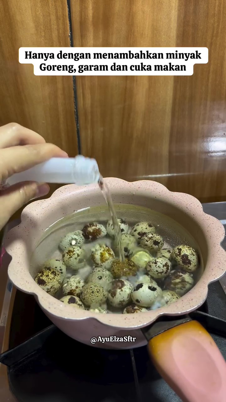 Sering rebus telur puyuh tapi kulitnya sulit dikupas? Coba pakai trik ini biar hasilnya lebih mulus