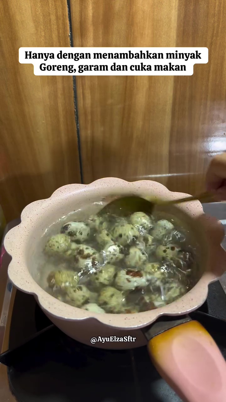 Sering rebus telur puyuh tapi kulitnya sulit dikupas? Coba pakai trik ini biar hasilnya lebih mulus