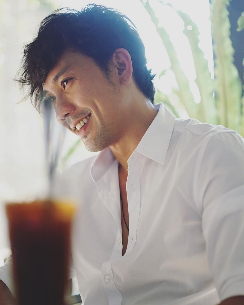 Konsisten dengan kumis tipis, begini 11 foto lawas Denny Sumargo