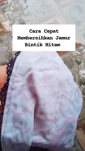 Noda jamur di pakaian bisa hilang dalam sekali usap, rahasianya ada di 1 bahan dapur ini