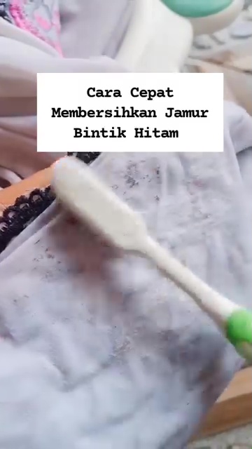 Noda jamur di pakaian bisa hilang dalam sekali usap, rahasianya ada di 1 bahan dapur ini