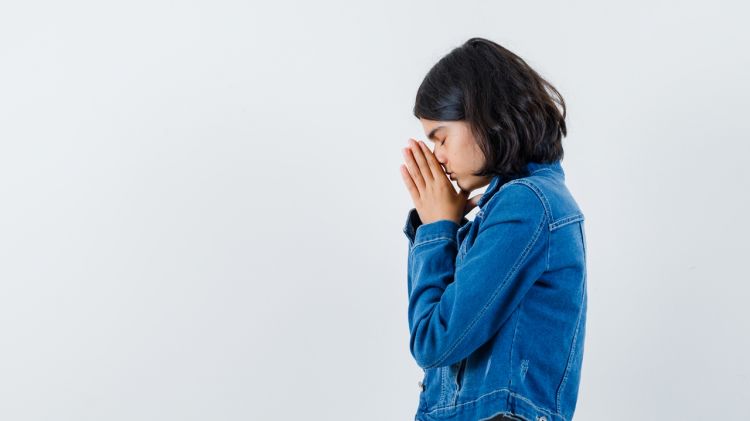 100 Kata-kata jangan sedih untuk menyemangati teman, berkesan dan penuh motivasi