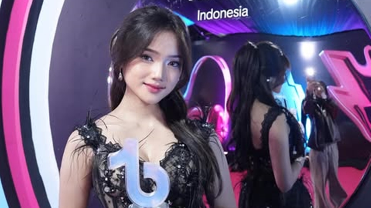 8 Potret Fuji di bangku SMA, stylish banget dari dulu, tetap bikin kagum