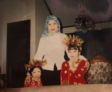 Imut bikin gemas, begini foto masa kecil 9 pesinetron saat pakai baju adat