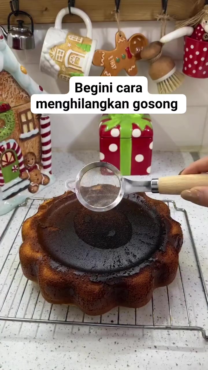 Bagian bawah kue jadi gosong usai dipanggang? Lakukan trik ini agar lebih enak disantap