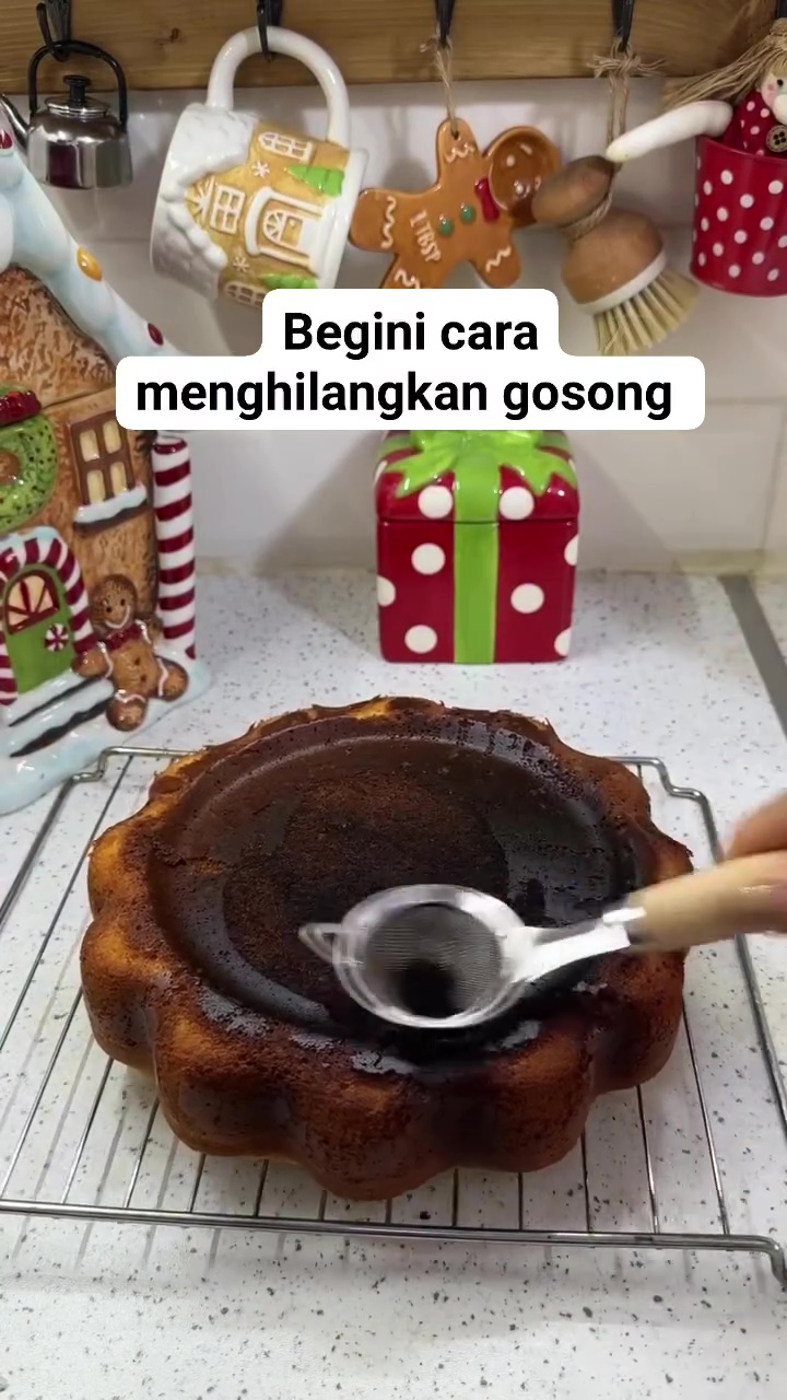 Bagian bawah kue jadi gosong usai dipanggang? Lakukan trik ini agar lebih enak disantap