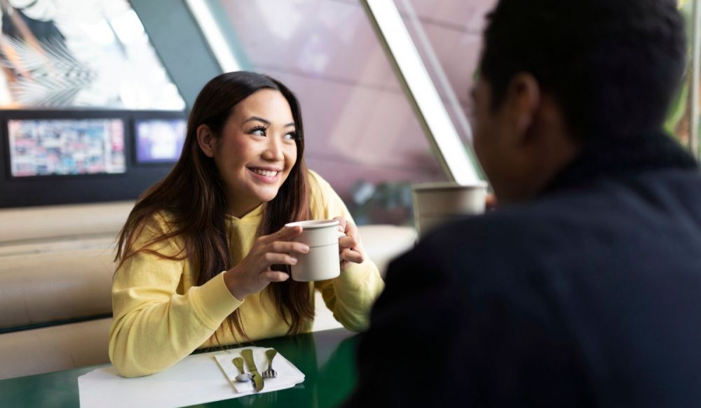 100 Gombalan lucu tentang kopi, cocok dipakai pas lagi nongkrong bareng gebetan