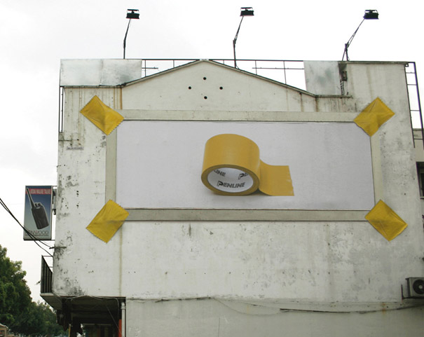 13 Billboard dengan desain paling kreatif, konsepnya out of the box jadi bikin orang melongo