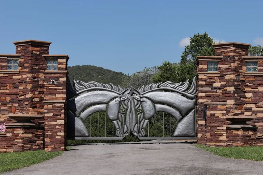 desain pagar unik &copy; berbagai sumber