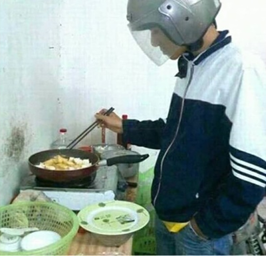 13 Life Hack masak ala cowok yang nyeleneh tapi berfaedah, bikin ngakak tapi pengen coba juga