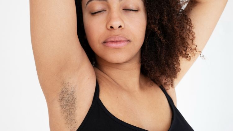 Tanpa beli tawas, rahasia cerahkan ketiak hitam dan hilangkan bau busuk cuma pakai air bekas beras