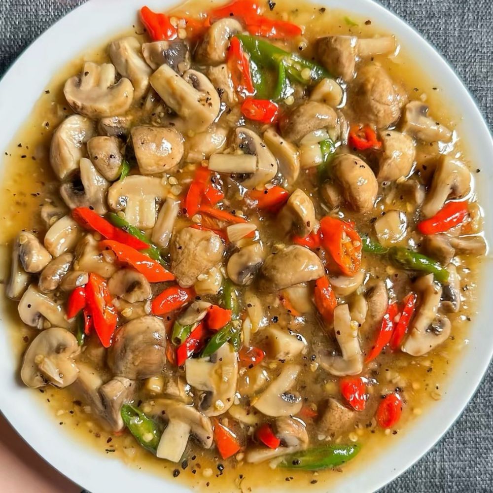 9 Resep jamur kancing pedas nagih bikin nggak sadar nyendok terus, kecil bentuknya besar suapannya