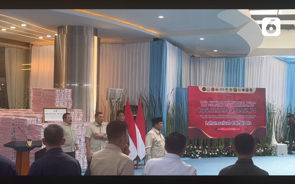 Penampakan 'gunung' uang Rp6,62 T sitaan Kejagung yang penuhi pintu gedung, diserahkan ke pemerintah