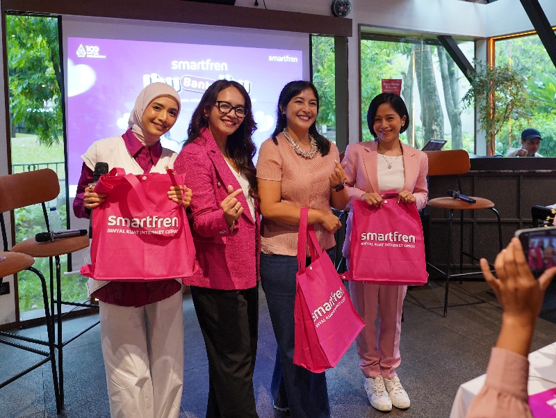 Saling berbagi cerita dan ilmu, ini serunya gerakan SMARTFREN Ibu Bantu Ibu, siap jadi momfluencer