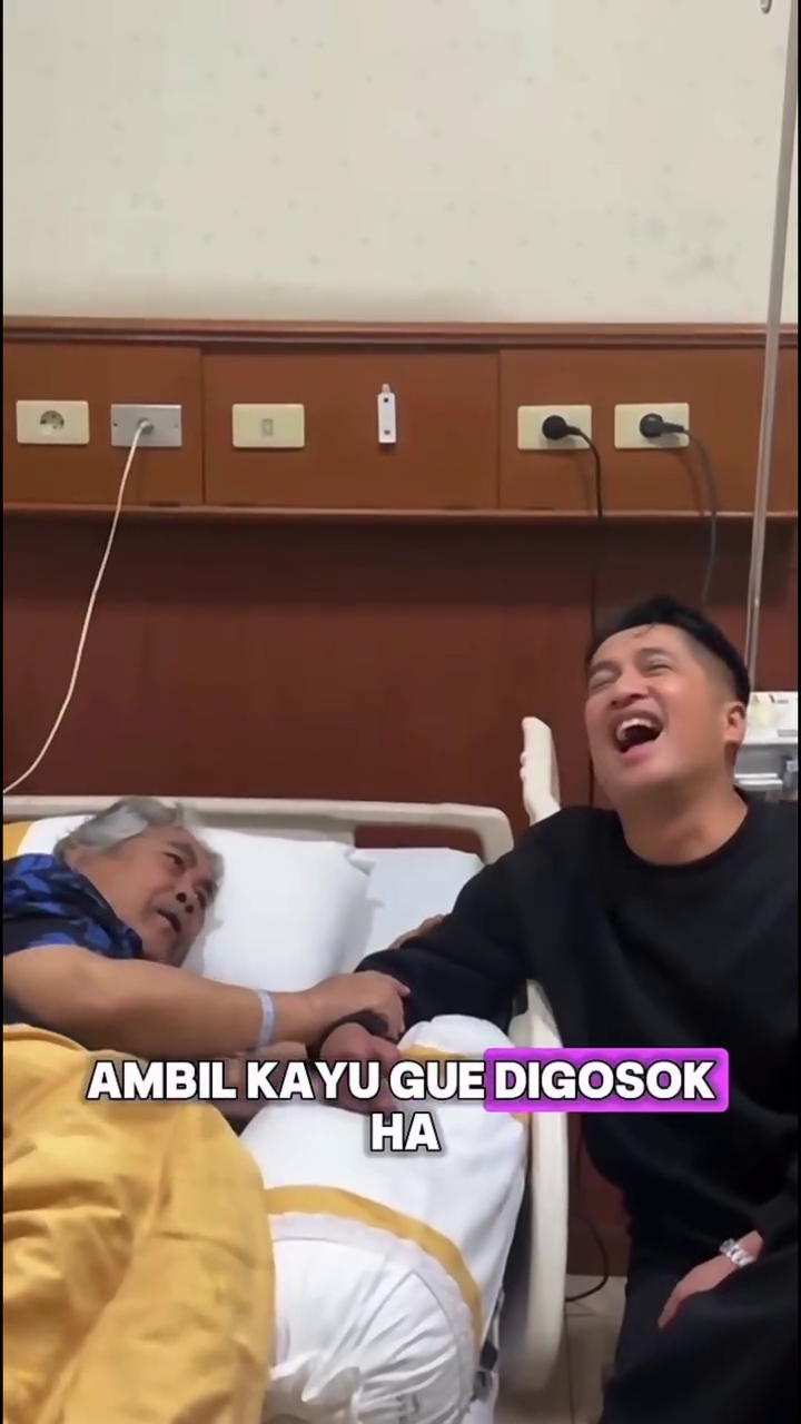 Jaja Miharja kembali masuk rumah sakit karena komplikasi, intip 9 potretnya saat ditengok Irfan Hakim