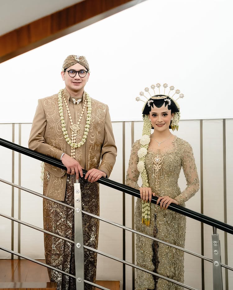 Juara tiga GADIS Sampul 2011 ini ternyata saudara ipar Astrid Tiar, ini 9 potret transformasinya