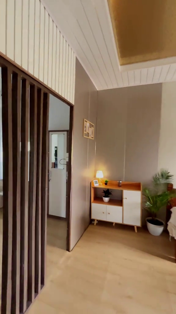 Dari luar tampak biasa saja tapi dalamnya mewah bikin melongo, intip 9 potretnya 