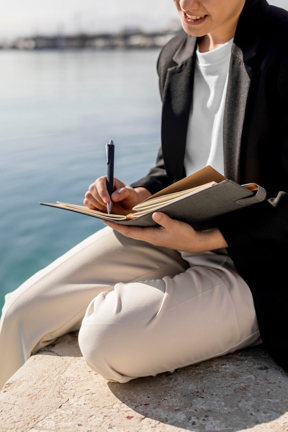 50 Ucapan 'Terima Kasih 2025’, jadi sarana refleksi diri dan melepaskan kegagalan