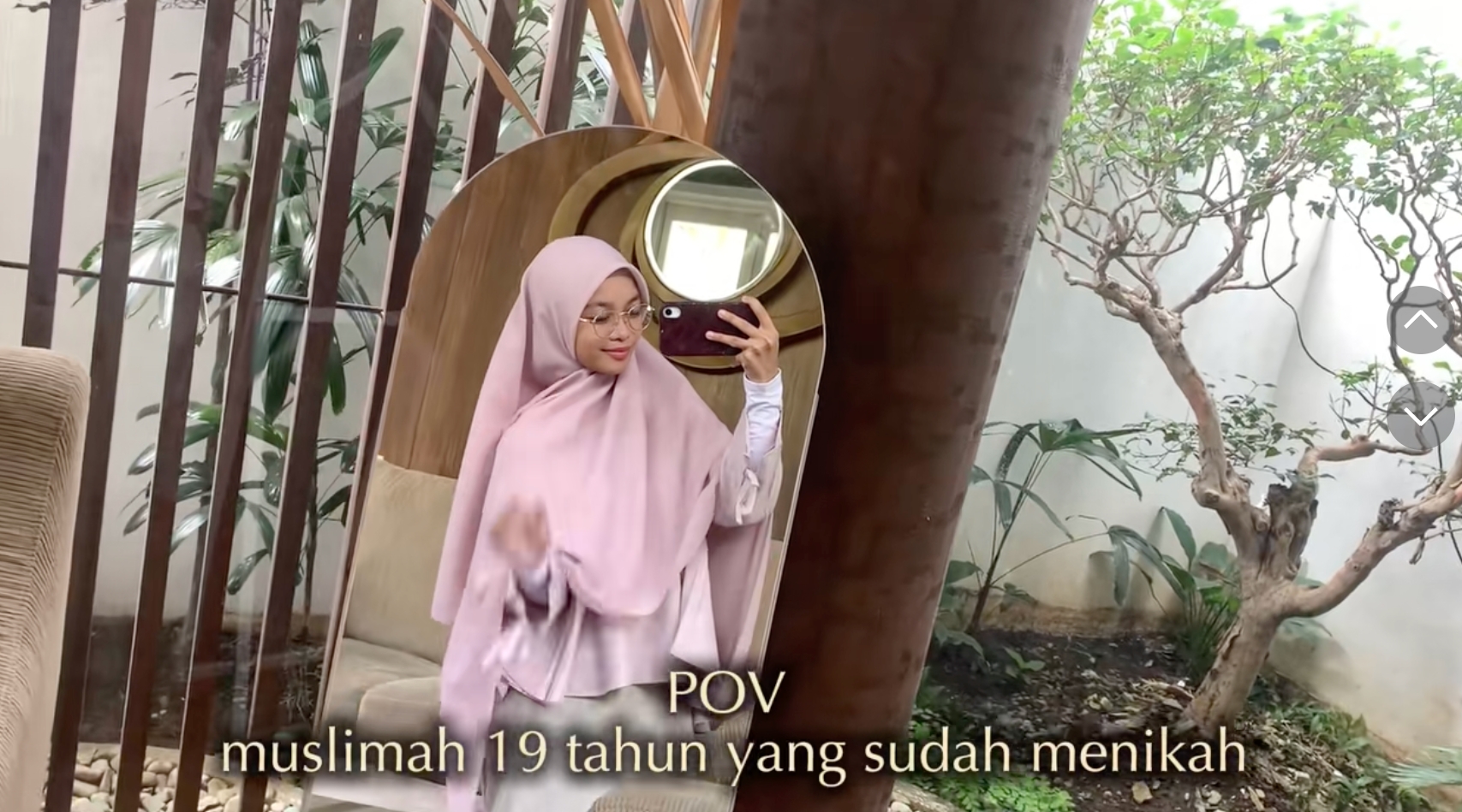 Pilihan perempuan nikah di usia 19 tahun ini tuai perdebatan, cukup akil baligh atau harus mapan dulu?