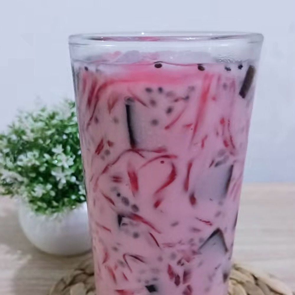 9 Resep minuman cincau homemade yang manis dan segar, dijamin bikin puas dan nagih setiap tegukan